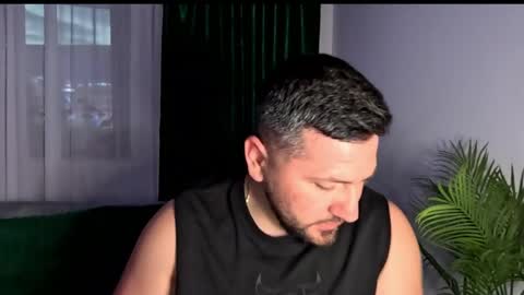 Snapshot of gold_alpha_boy chatting on June 17, 2026, 6:20 pm gold_alpha_boy online show from June 17, 2026, 6:20 pm