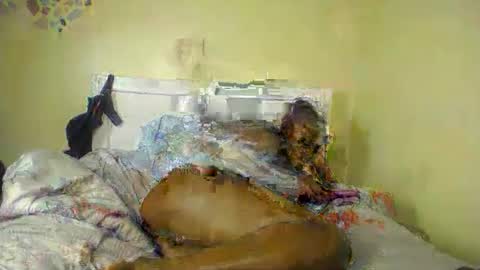 Snapshot of gold_melanin chatting on May 21, 2026, 10:50 pm gold_melanin online show from May 21, 2026, 10:50 pm