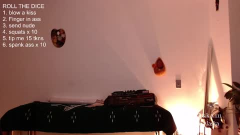 Snapshot of golden_alaska chatting on January 8, 2025, 11:09 pm Alaska online show from January 8, 2025, 11:09 pm