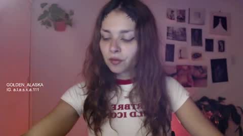 Snapshot of golden_alaska chatting on September 13, 2025, 11:37 pm Alaska online show from September 13, 2025, 11:37 pm