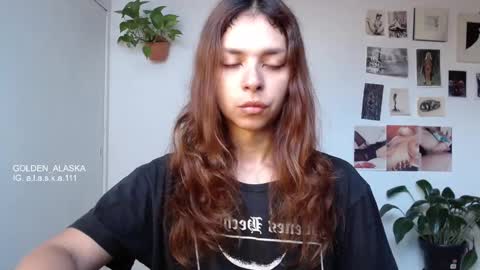 Snapshot of golden_alaska chatting on September 26, 2025, 12:09 pm Alaska online show from September 26, 2025, 12:09 pm