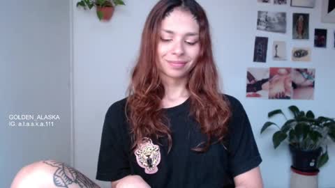 Snapshot of golden_alaska chatting on September 27, 2025, 12:10 pm Alaska online show from September 27, 2025, 12:10 pm