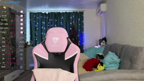 Snapshot of golden_bag chatting on January 17, 2025, 6:15 am Jess online show from January 17, 2025, 6:15 am