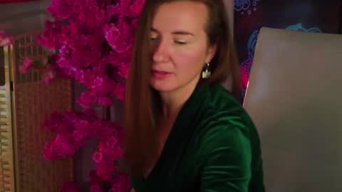 Gloria online show from July 9, 2026, 8:51 am