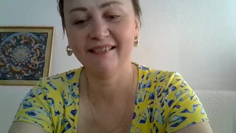Snapshot of golden_kessie chatting on May 19, 2026, 6:09 am golden_kessie online show from May 19, 2026, 6:09 am