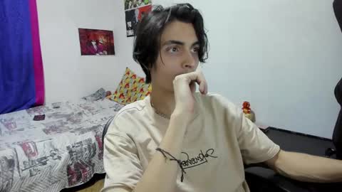 Jmmmm online show from October 7, 2025, 4:53 am