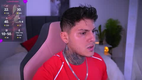 goldenatlasx online show from March 26, 2026, 9:42 pm