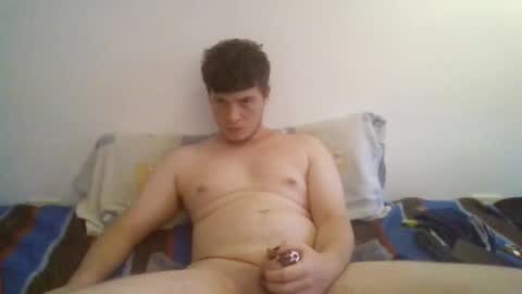 Snapshot of goldenboy207 chatting on November 9, 2025, 4:27 pm goldenboy207 online show from November 9, 2025, 4:27 pm