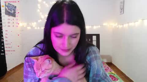 Snapshot of goldencandycotton chatting on February 14, 2025, 8:42 am goldencandycotton online show from February 14, 2025, 8:42 am