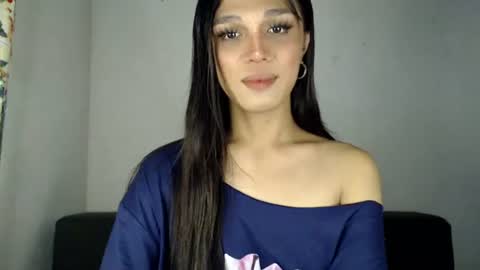 Lily is Gold online show from July 17, 2026, 5:25 am
