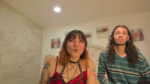 Snapshot of goldentemptation_ chatting on May 31, 2026, 1:29 pm goldentemptation_ online show from May 31, 2026, 1:29 pm