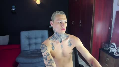 Stiv online show from April 1, 2026, 8:37 am