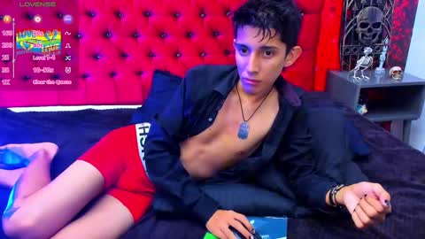 Snapshot of gomita_angel chatting on January 11, 2025, 7:49 pm angel online show from January 11, 2025, 7:49 pm
