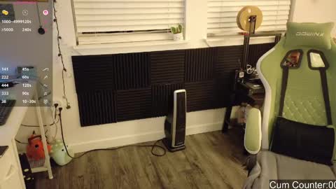 gomoreup online show from April 22, 2026, 6:49 am