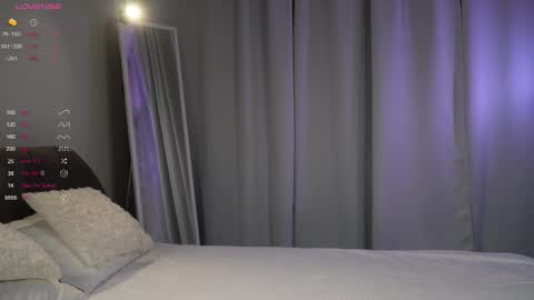 Snapshot of good_barbie chatting on November 21, 2025, 1:26 am Barbie online show from November 21, 2025, 1:26 am