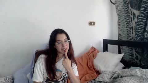 Snapshot of good_vibes4 chatting on July 13, 2026, 9:28 pm good_vibes4 online show from July 13, 2026, 9:28 pm