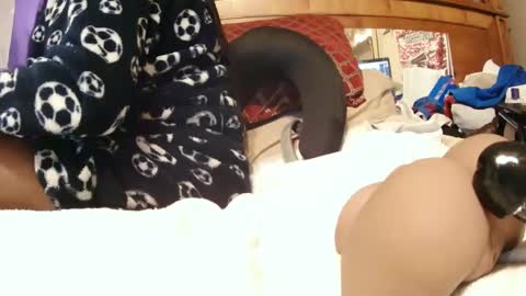 Juicy Booty online show from December 19, 2024, 6:01 pm