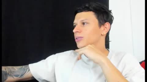 goodboy69i online show from February 15, 2025, 4:45 pm