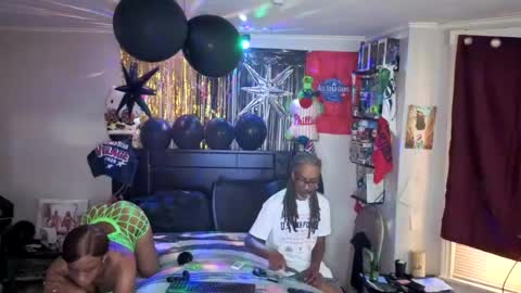 GoodieTimes1 Mrs. Bonnie  Mr. Clyde online show from July 15, 2026, 10:09 am