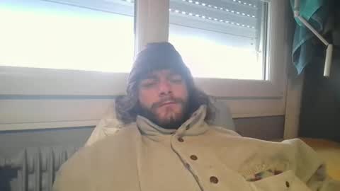 gooleek online show from December 1, 2025, 9:03 am