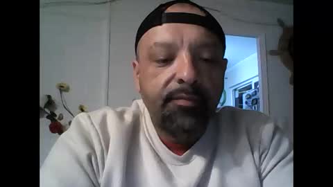 FLy online show from November 4, 2025, 1:38 am