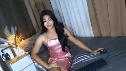 gorgeous_niicole online show from July 28, 2026, 12:48 pm