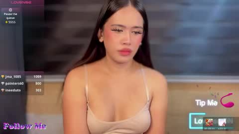 Snapshot of gorgeousbella69 chatting on May 28, 2026, 2:31 am Bella online show from May 28, 2026, 2:31 am