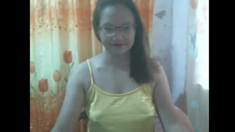 gorgeousmama online show from July 29, 2026, 2:32 am