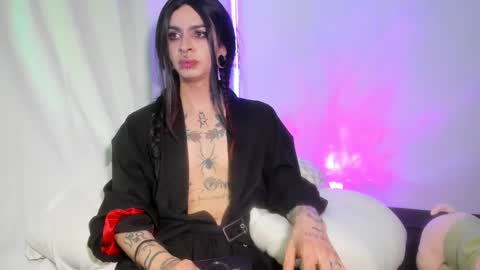 Snapshot of goth_ru chatting on March 9, 2025, 8:21 pm Russ online show from March 9, 2025, 8:21 pm