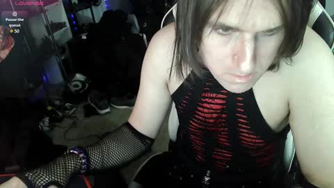 Snapshot of gothic123451 chatting on January 18, 2025, 7:15 pm Victoriana online show from January 18, 2025, 7:15 pm