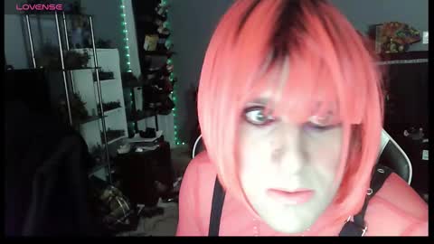 Snapshot of gothic123451 chatting on February 2, 2025, 3:07 pm Victoriana online show from February 2, 2025, 3:07 pm