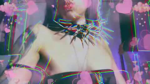        online show from November 13, 2025, 5:06 am