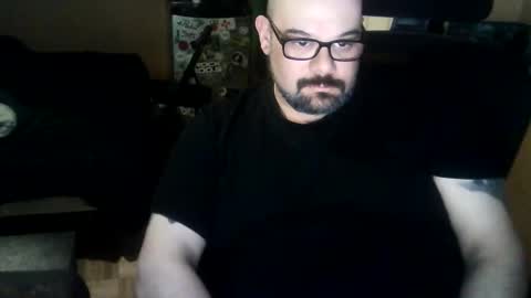Snapshot of gouchmf chatting on June 1, 2026, 5:14 pm gouchmf online show from June 1, 2026, 5:14 pm