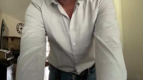 Snapshot of gqimage chatting on March 4, 2025, 7:32 pm GQImage online show from March 4, 2025, 7:32 pm