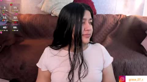 Snapshot of grace77_ chatting on May 31, 2026, 12:34 pm Grace online show from May 31, 2026, 12:34 pm