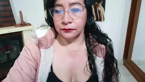 Snapshot of grace_mature_milf chatting on April 24, 2026, 11:45 am grace_mature_milf online show from April 24, 2026, 11:45 am