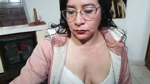 Snapshot of grace_mature_milf chatting on May 14, 2026, 11:39 am grace_mature_milf online show from May 14, 2026, 11:39 am