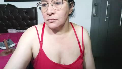 Snapshot of grace_mature_milf chatting on May 29, 2026, 11:19 am grace_mature_milf online show from May 29, 2026, 11:19 am
