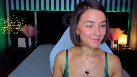 Snapshot of gracefulmichelle chatting on June 15, 2026, 7:16 pm gracefulmichelle online show from June 15, 2026, 7:16 pm