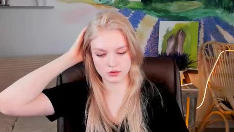 Grace Glamour online show from March 12, 2025, 8:19 am