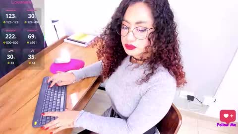  Im Sofia  online show from November 24, 2025, 10:37 am