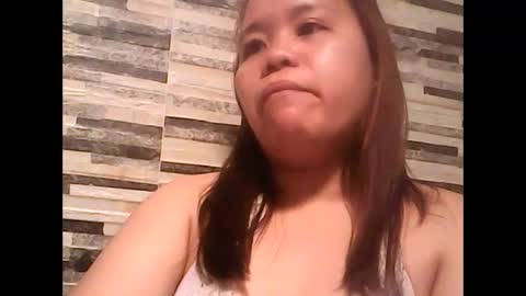 Snapshot of graciabuttercup chatting on December 21, 2024, 7:13 am gracia online show from December 21, 2024, 7:13 am