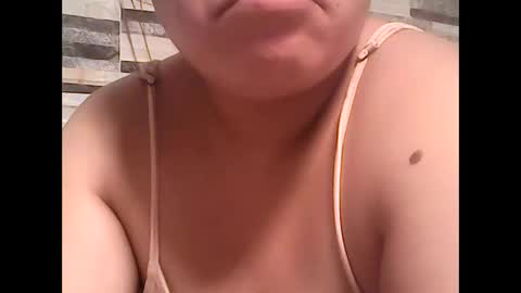 Snapshot of graciabuttercup chatting on December 28, 2024, 2:21 pm gracia online show from December 28, 2024, 2:21 pm