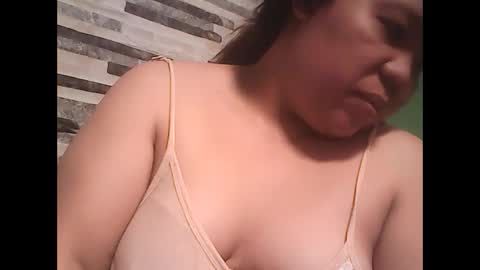 Snapshot of graciabuttercup chatting on December 28, 2024, 8:47 pm gracia online show from December 28, 2024, 8:47 pm