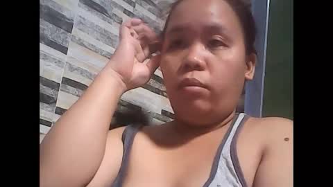 Snapshot of graciabuttercup chatting on December 30, 2024, 2:31 am gracia online show from December 30, 2024, 2:31 am