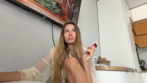 Snapshot of gracieladismang chatting on July 25, 2026, 6:22 am Emilia online show from July 25, 2026, 6:22 am