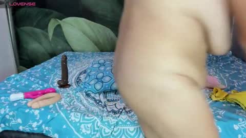 Snapshot of grandmother_milf chatting on October 10, 2025, 8:41 pm Mi Name is violeta online show from October 10, 2025, 8:41 pm