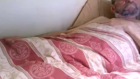 Snapshot of grandpa_mark chatting on June 1, 2026, 6:59 am Mark online show from June 1, 2026, 6:59 am