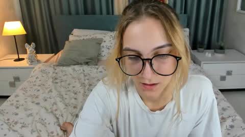 Snapshot of graseflower chatting on September 26, 2025, 1:20 am Grase online show from September 26, 2025, 1:20 am