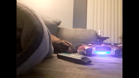 Get US to 1000 you wont be disapointed online show from March 6, 2025, 5:03 am